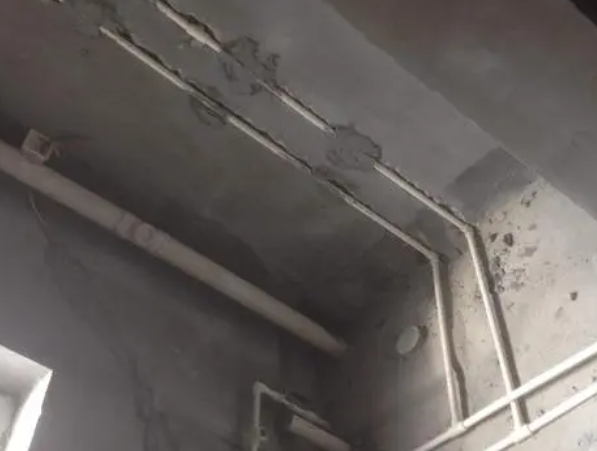 建德卫生间漏水维修公司分享下卫生间地漏渗漏维修方案。